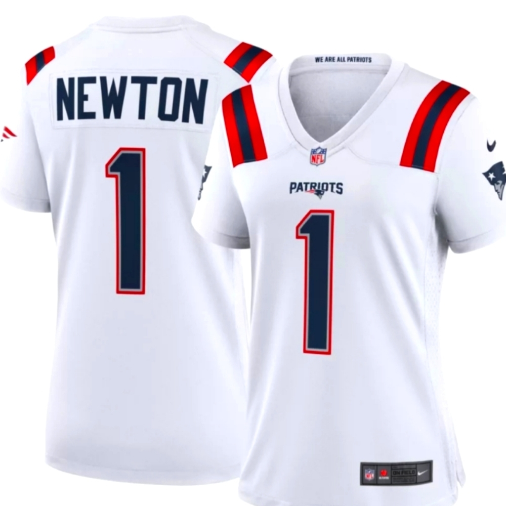 🏷SALE🏷NWTs New England Patriots Womens Sz L Jersey